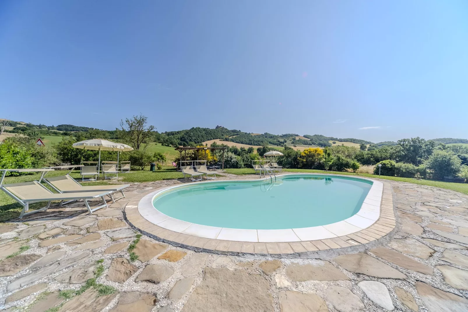 Dai Du Bourdei-Swimming pool