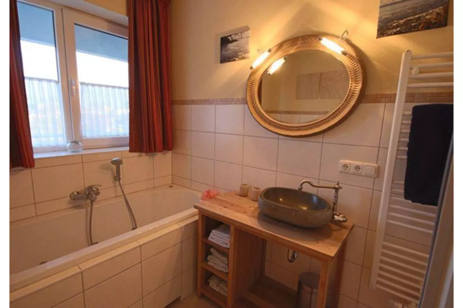Kapitänsdeck 4 Pers 453-Bathroom