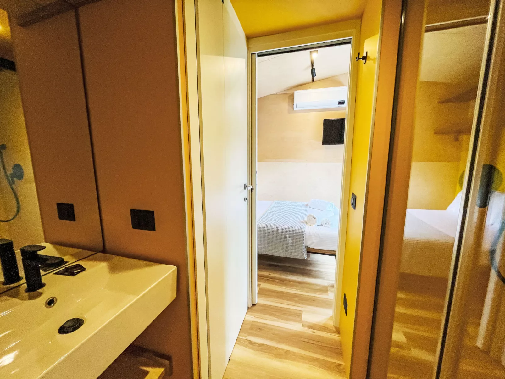 Concept Village Piccola Gardiola-Dedans