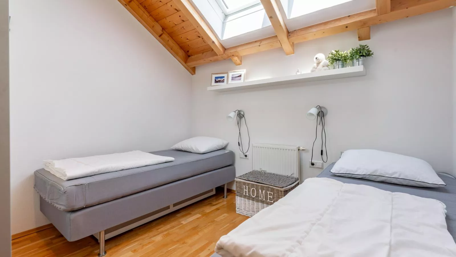 Gailblick-Bedroom