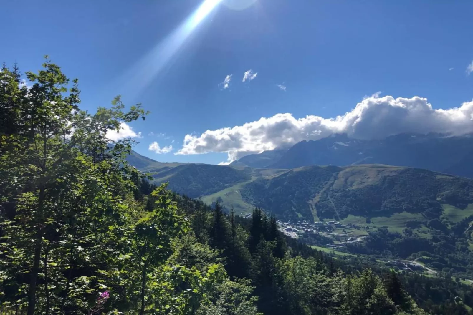 T. DU MOREL A N°25 - 2P5-Areas within 5km in summer