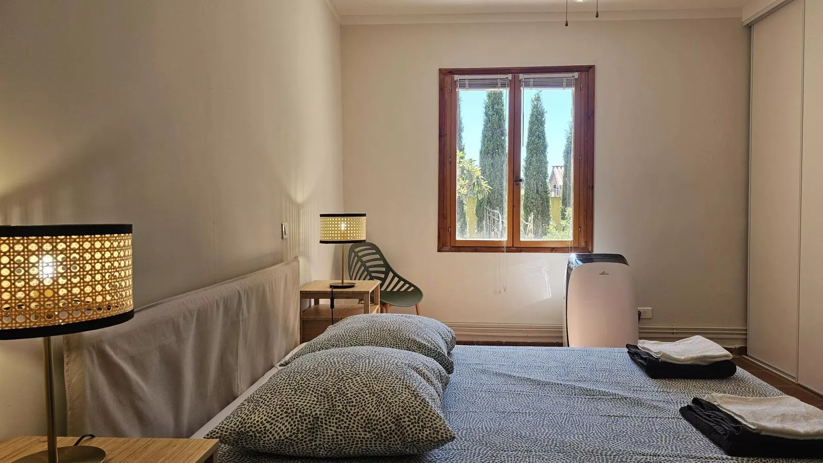 Belle Bize-Bedroom