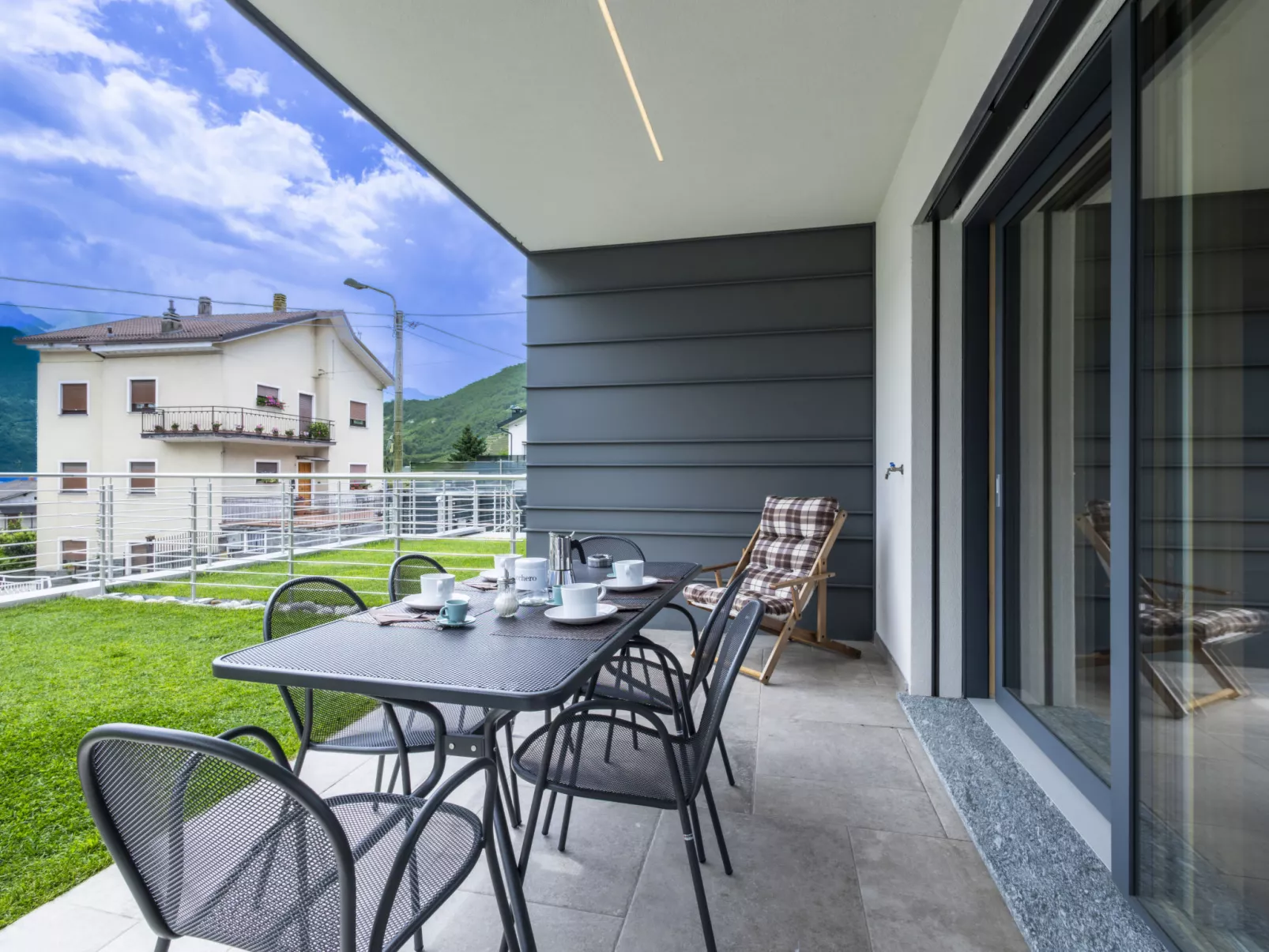 Guarnelle House 2-Outside