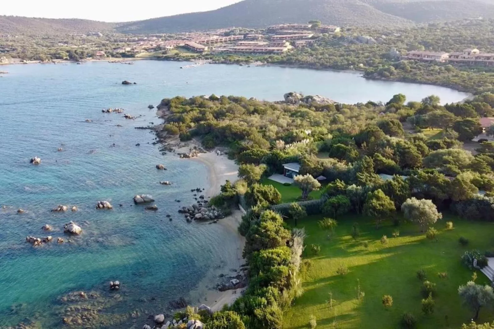 Mono 2 Pax-Areas within 1km in summer