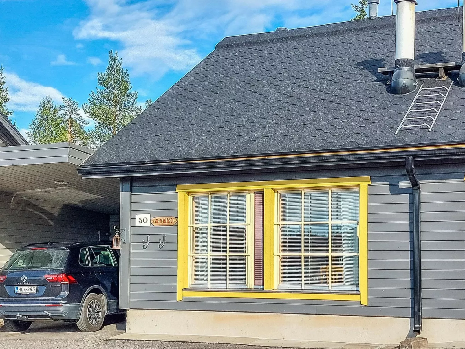 Aihki c/o villa armas 50-Inside