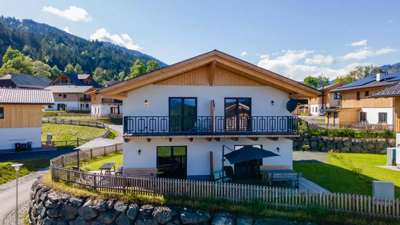 Obermöschach 10A-Exterior in summer