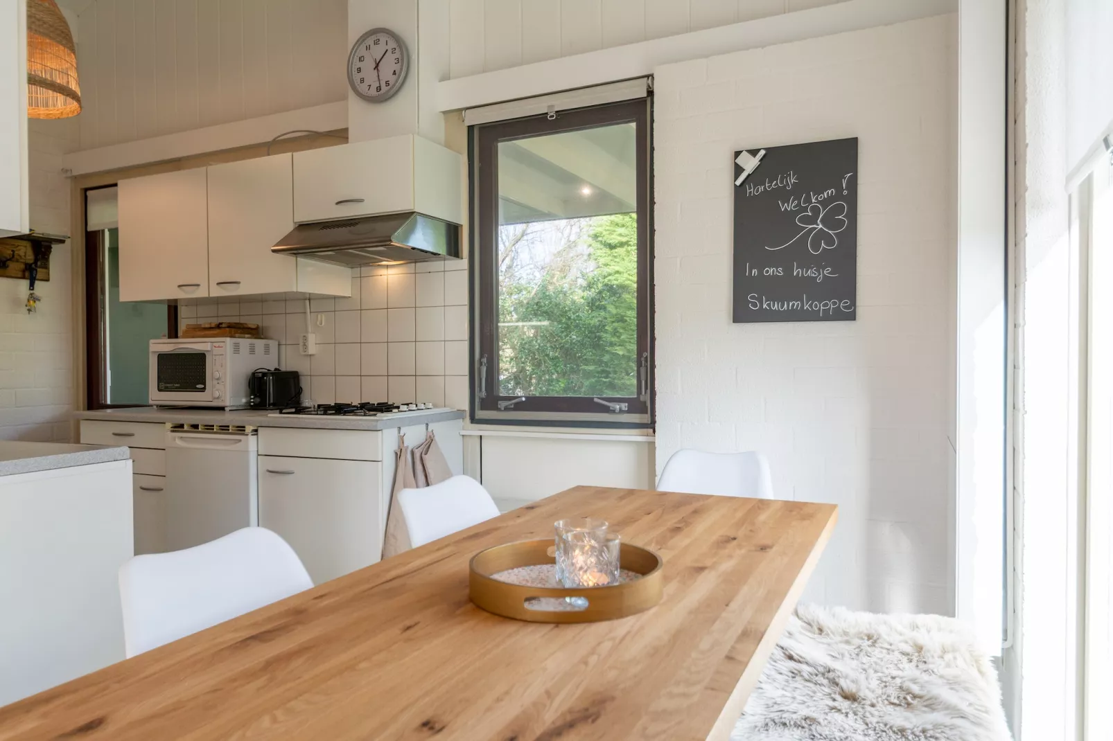 Watersnip 57 "Huis Skuumkoppe"-Dining room