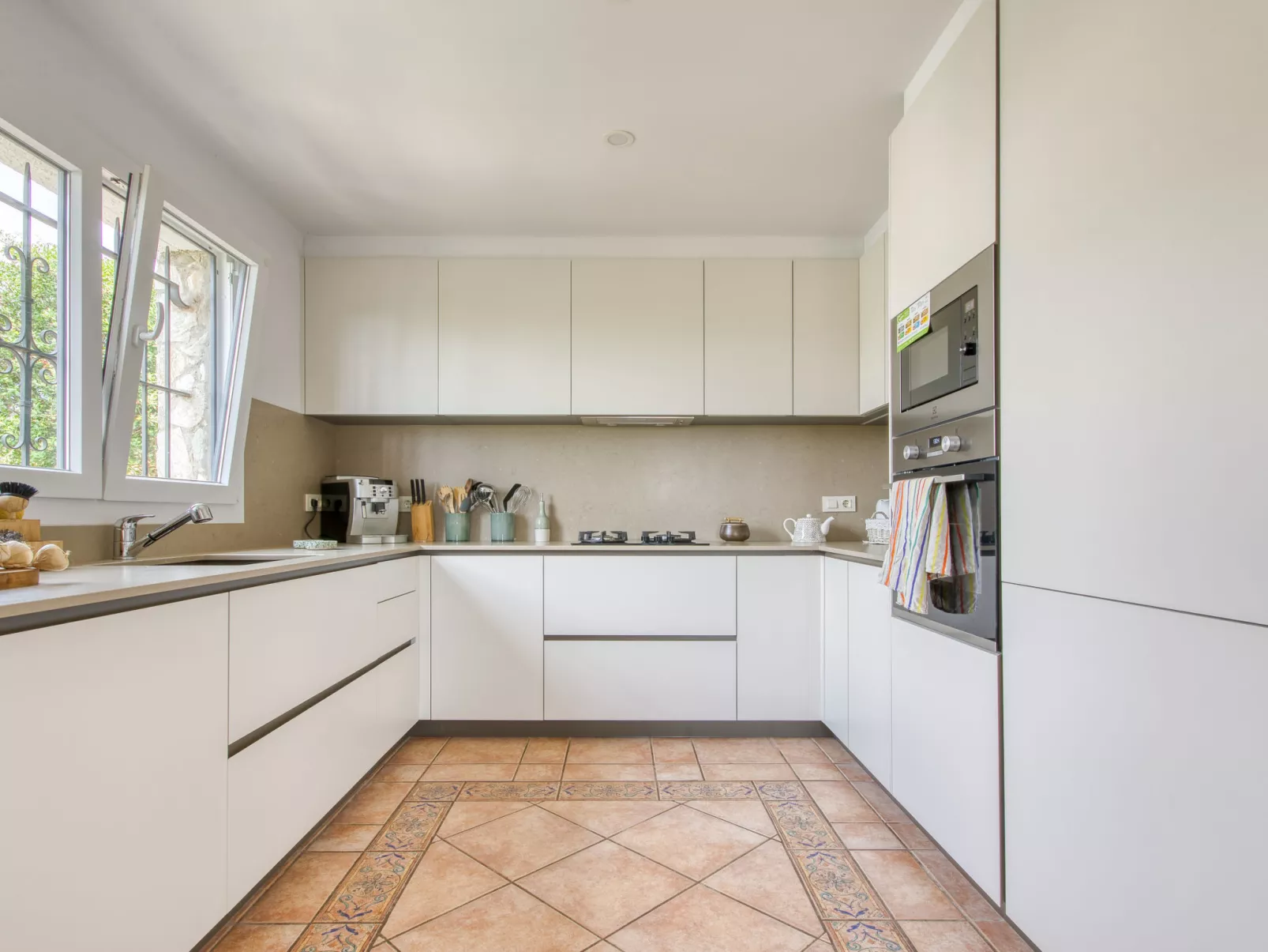 Villa Lumière-Inside