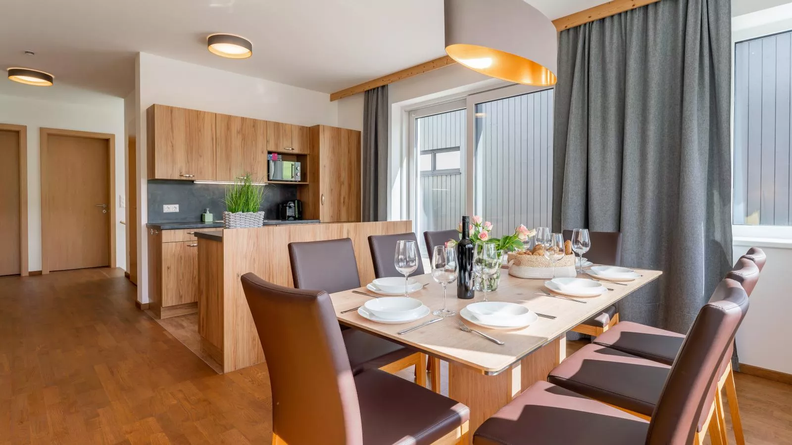 Pabstin-Dining room