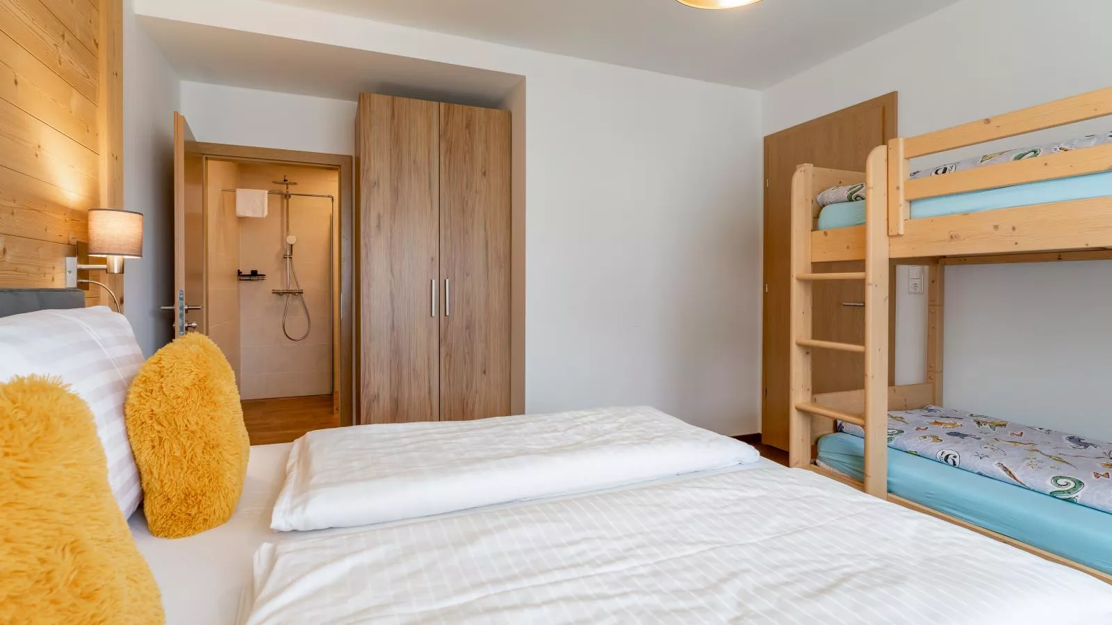 Pabstin-Bedroom