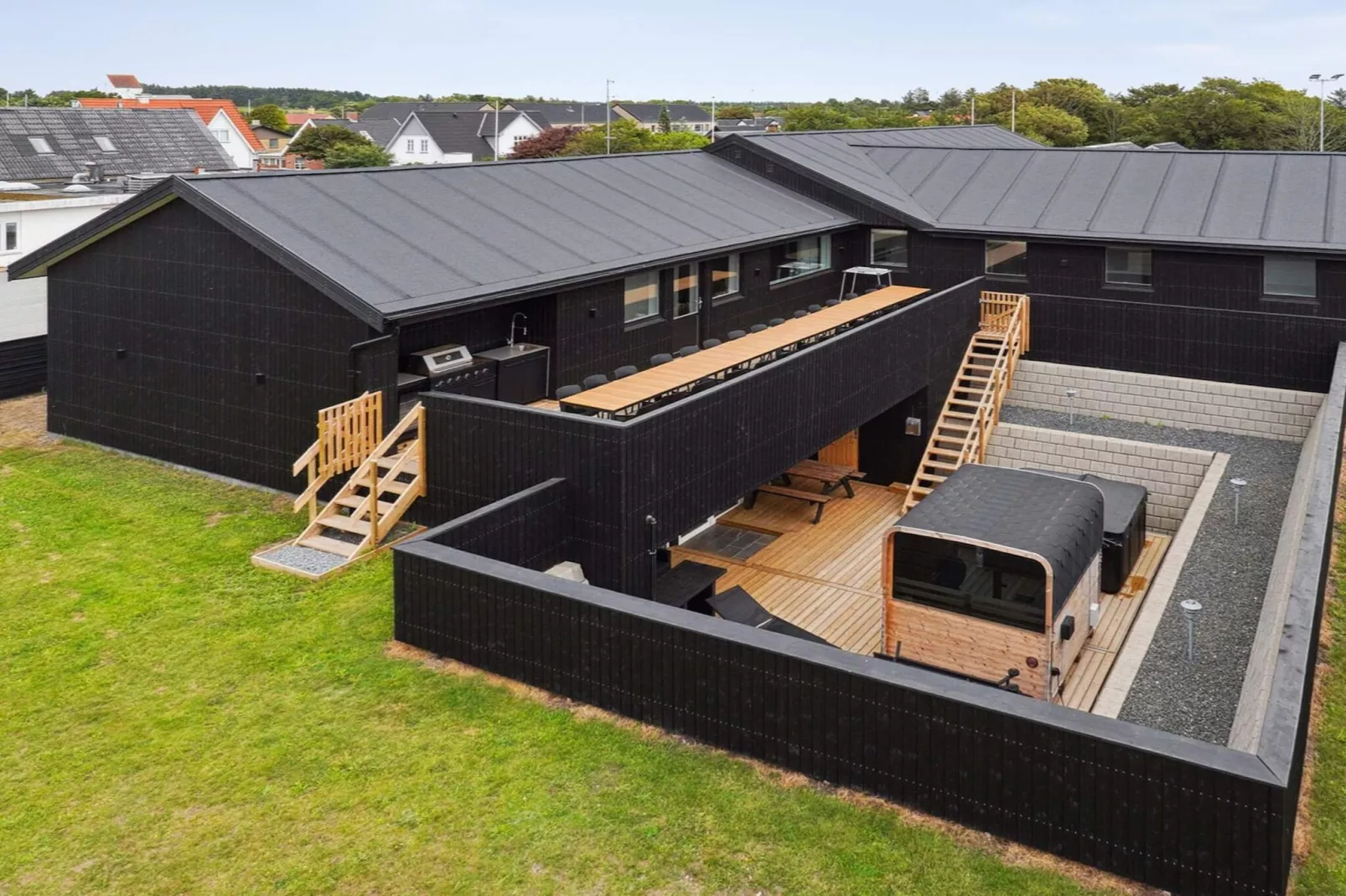 5 Sterne Ferienhaus in Blokhus-Im Freien