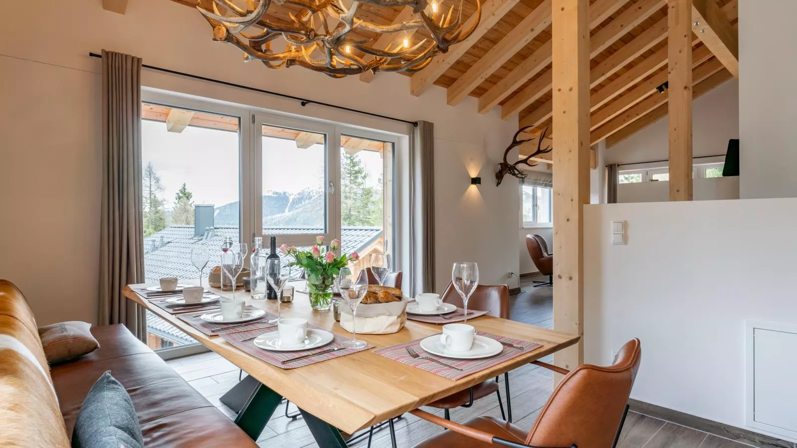 Haus Vlietländer-Dining room