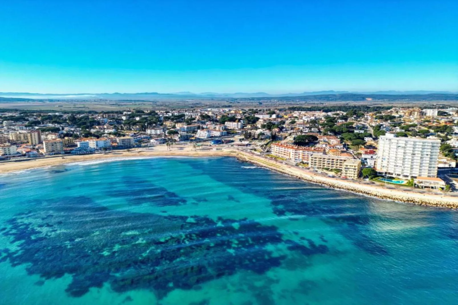 Luciana-Areas within 1km in summer