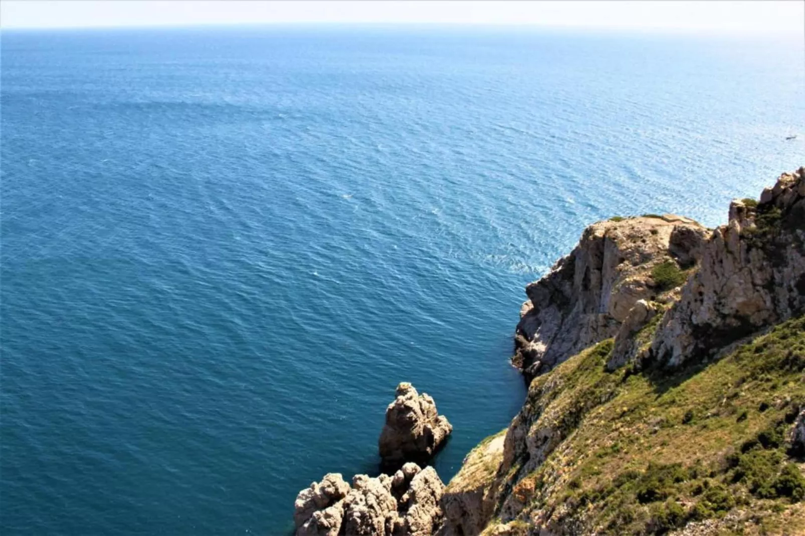 Can Tarra 2-Areas within 1km in summer