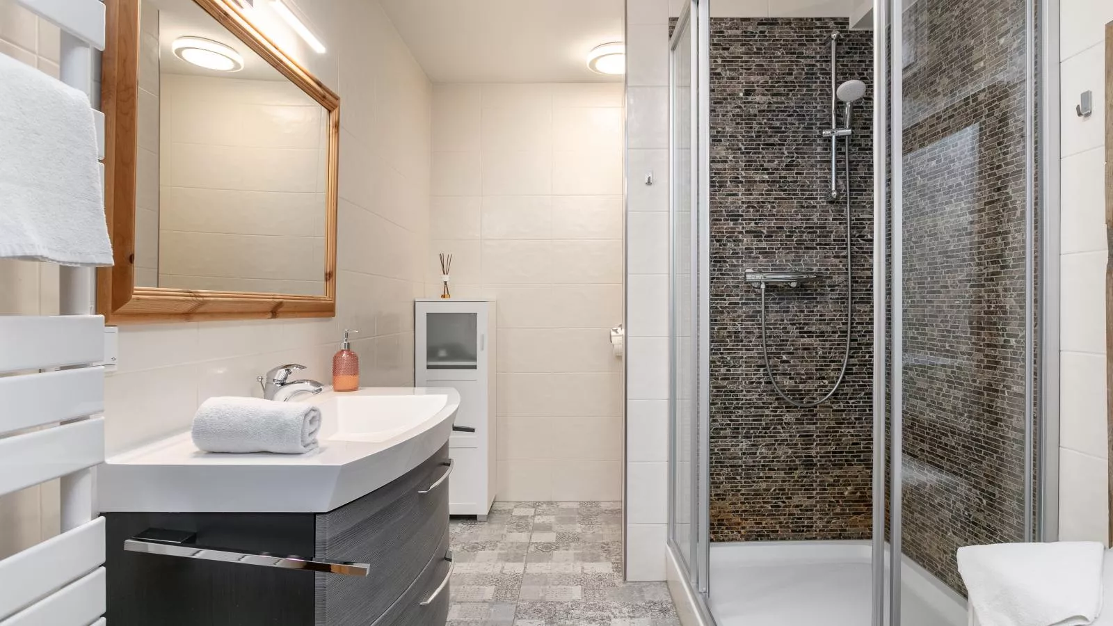 Tauernnest-Bathroom