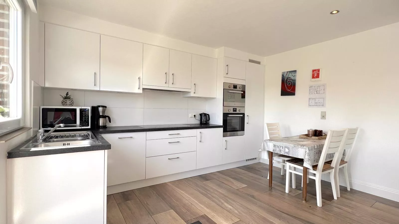 Devant les Thiers-Kitchen