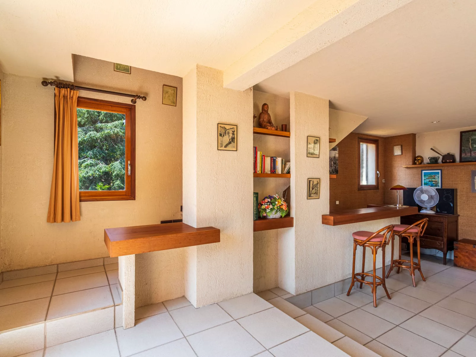 Maison Heliosa-Inside