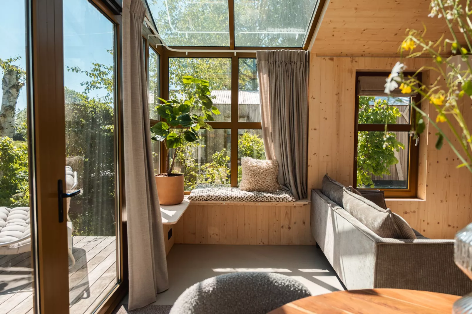 Large Green House 4 persoons-Wohnzimmer