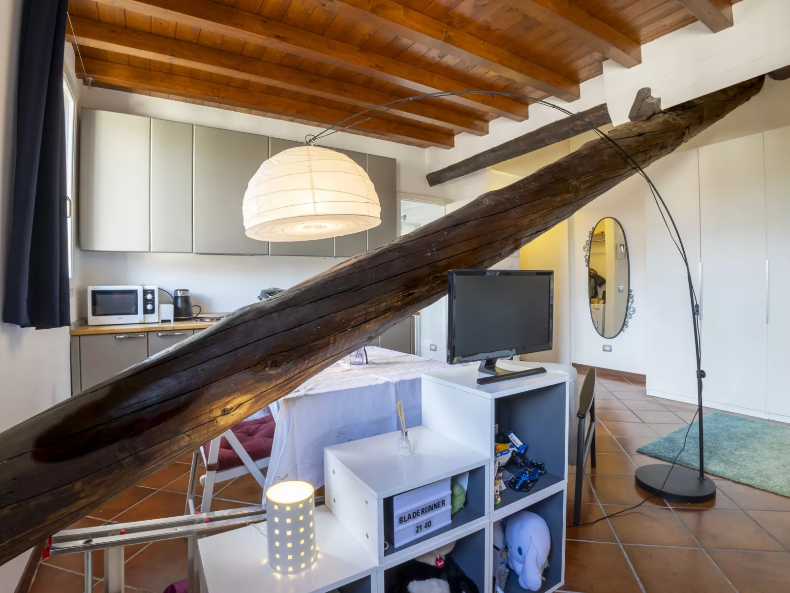 Terraggio Mansard-Inside