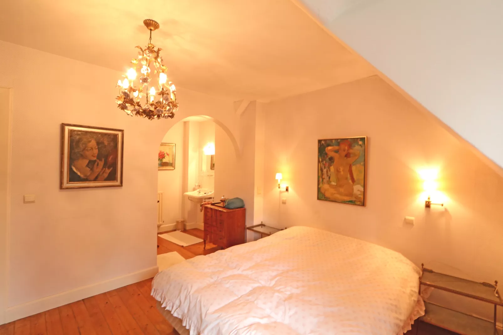 VILLA BRISANTS-Schlafzimmer
