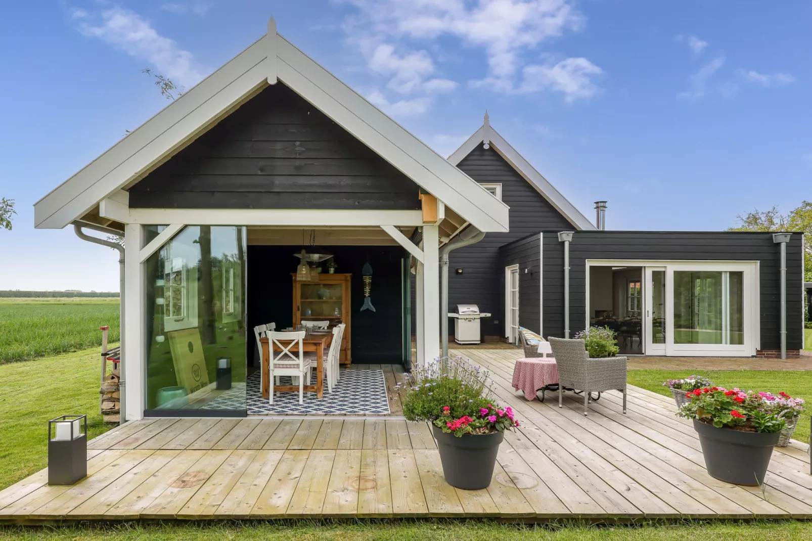 Groeneweg 6 in Wissenkerke-Exterior summer