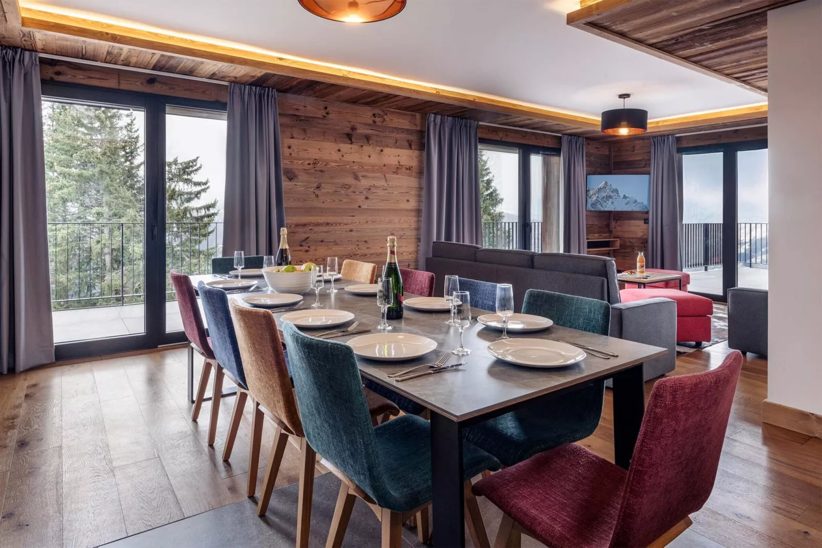 Apartment No 3 4 rooms  cabin-Dining room