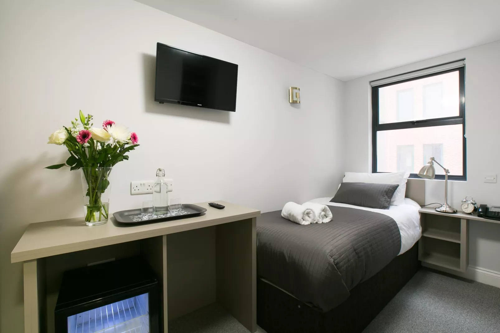 Alto Ilford  Sta Double-Bedroom