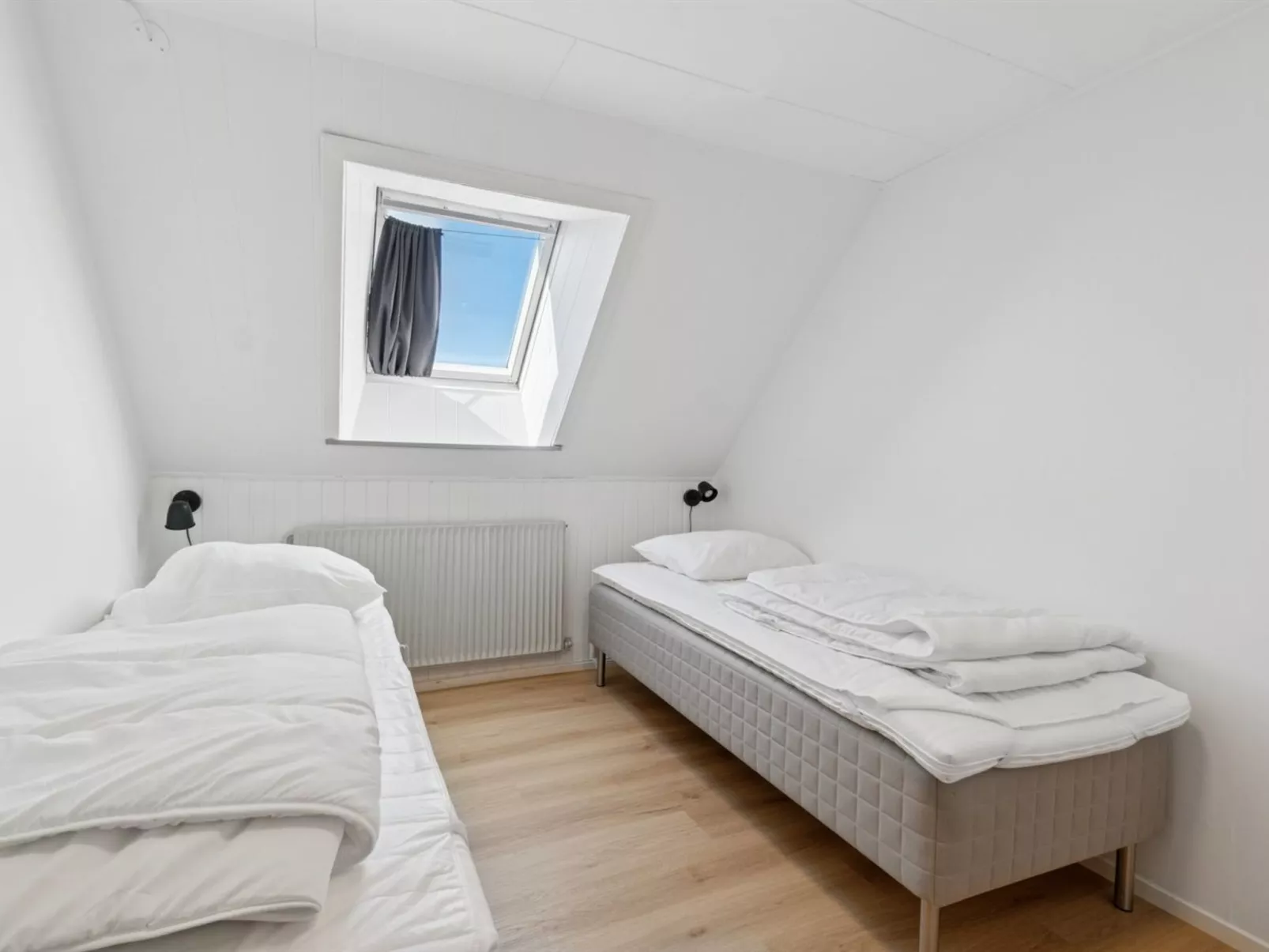 "Agny" - 2.2km from the sea-Inside