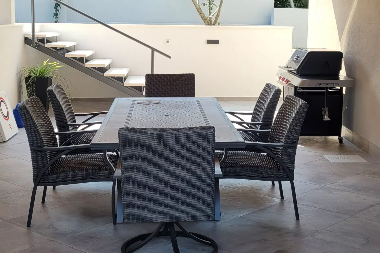 Villa Pero & Jele - Three Bedroom Villa with Terrace-Dining room