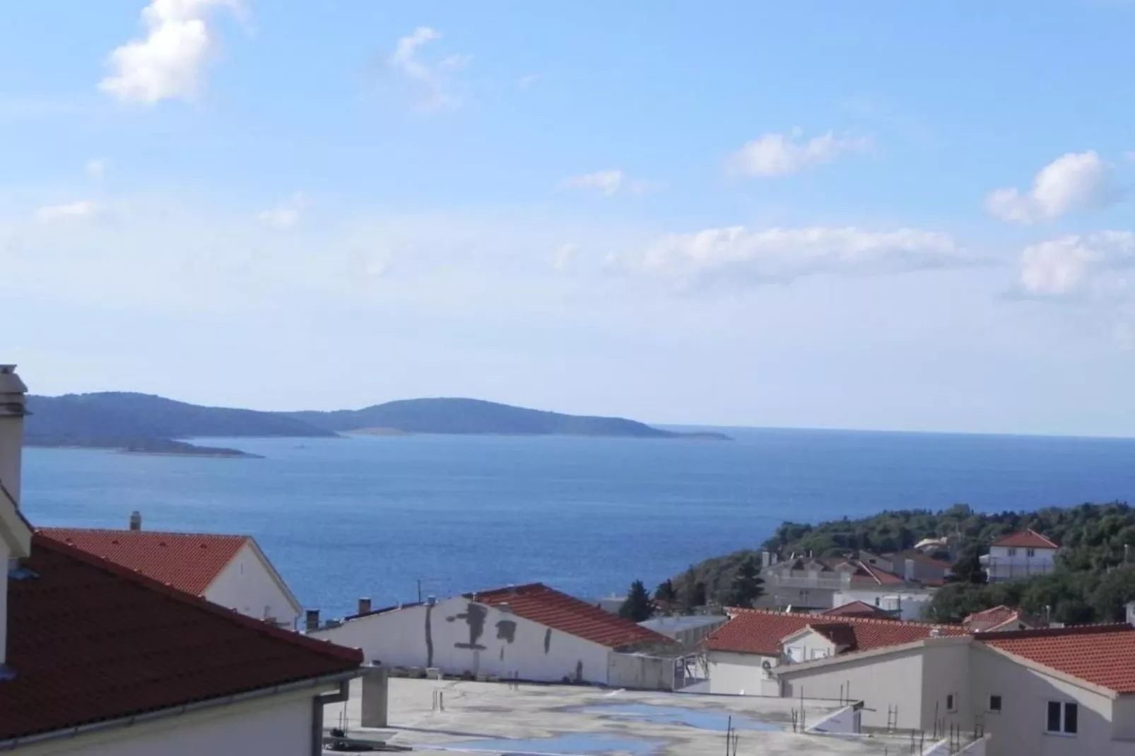 Apartments Trogrlić - Comfort One-Bedroom Apartment with Balcony and Sea View