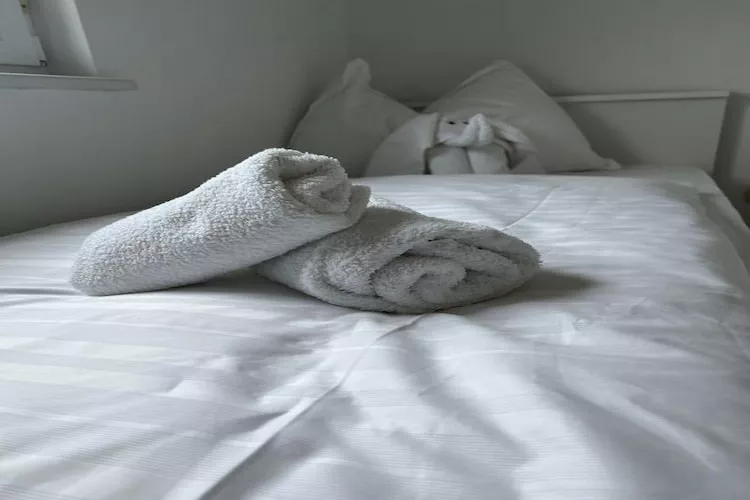 Villa Marija - Two Bedroom Apartment with Sea View-Schlafzimmer