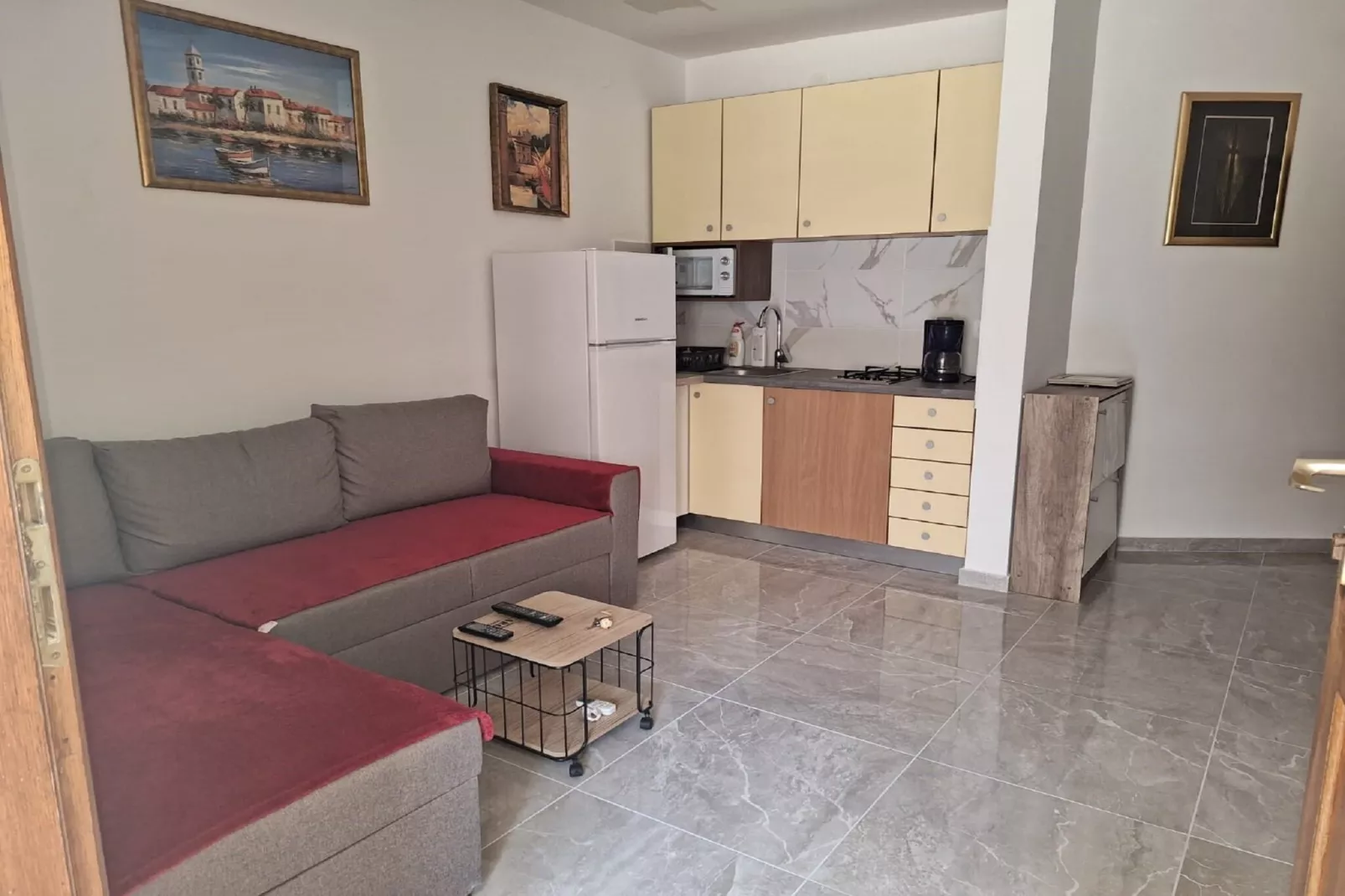 Apartments Jović - One Bedroom Apartment withTerrace (A4)-Indoor