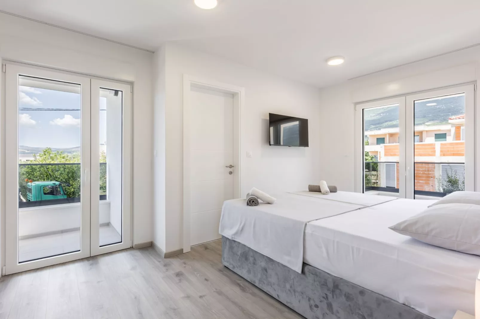 Villa Bonce - Five Bedroom Villa with Private Swimming Pool-Bedroom