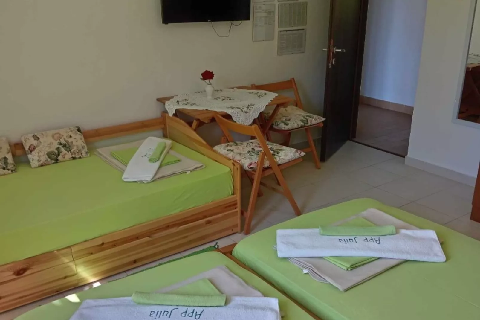Apartments Julia - Studio Apartment Julia 3-Chambre