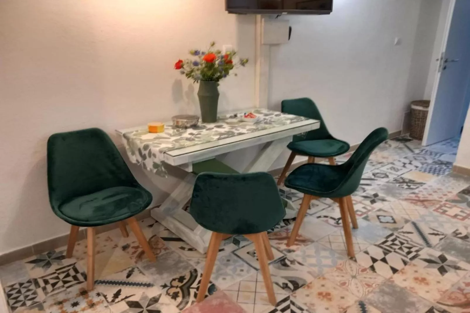Guest House Green Corner Palit - One Bedroom Apartment-Esszimmer