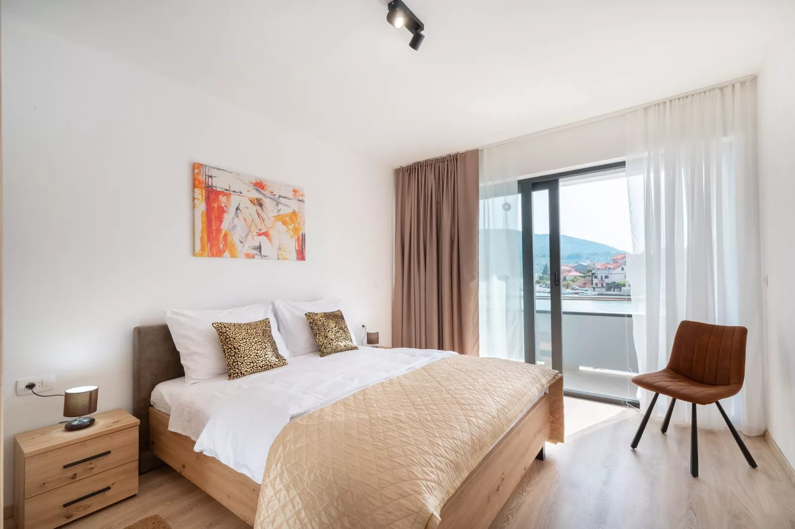 Apartments & Rooms Fisherman's Luck - One-Bedroom Apartment with Terrace and Sea View-Chambre