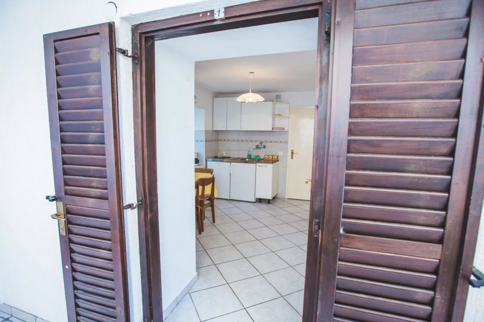 Apartments Jug - Studio Apartment with Private Garden-Im Freien