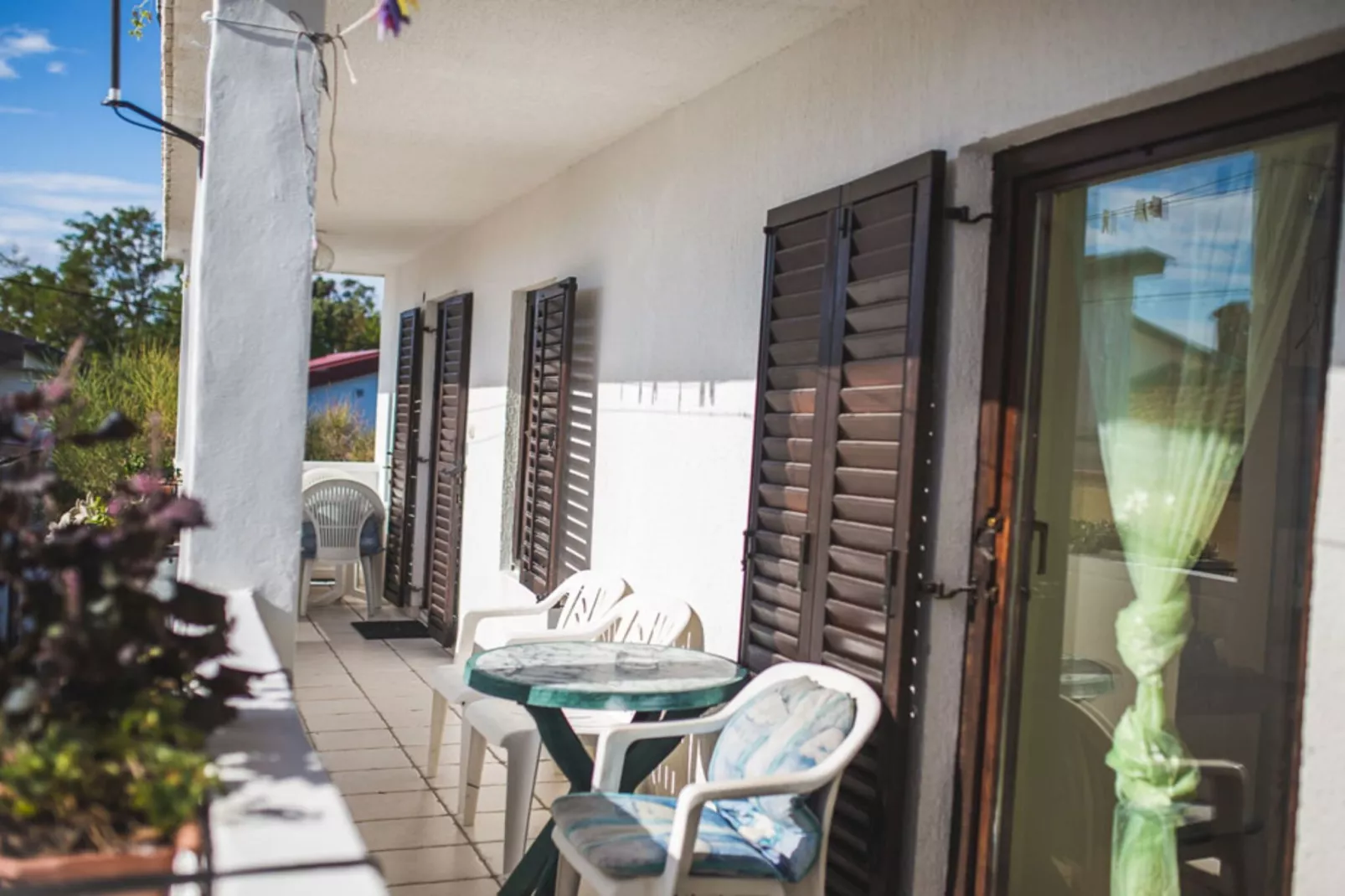 Apartments Jug - Studio Apartment with Balcony-Terrace balcony