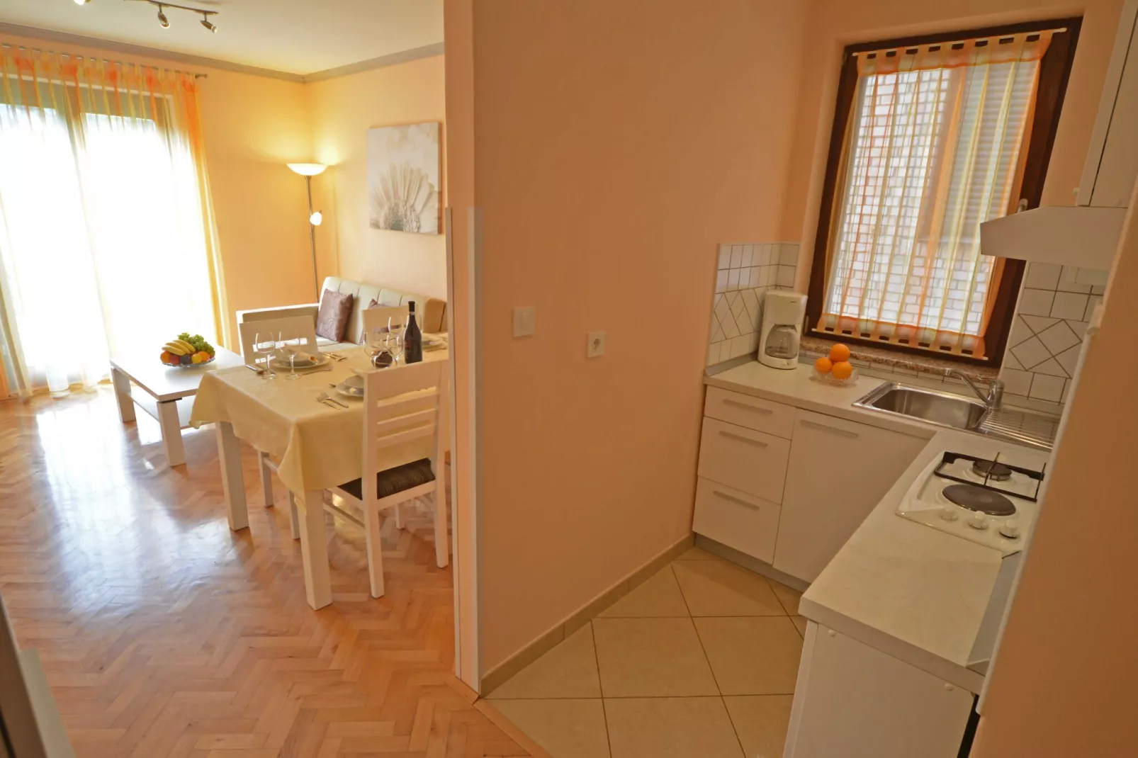 Coastal Breeze Apartment in Rovinj-Kitchen