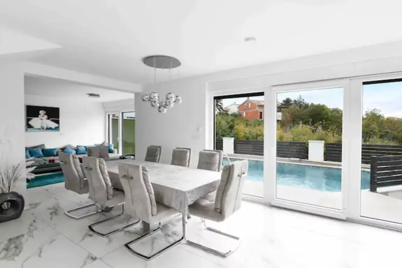 Villa Marylin Monroe - Four Bedroom Villa-Salle à manger
