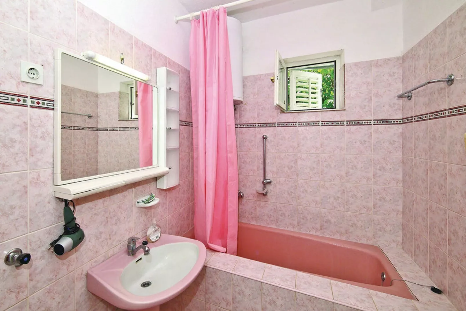 Apartments Halilović - Two Bedroom Apartment 1-Salle de bain