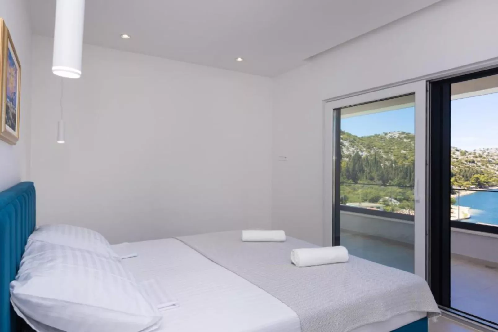 Luxury Villa Navis