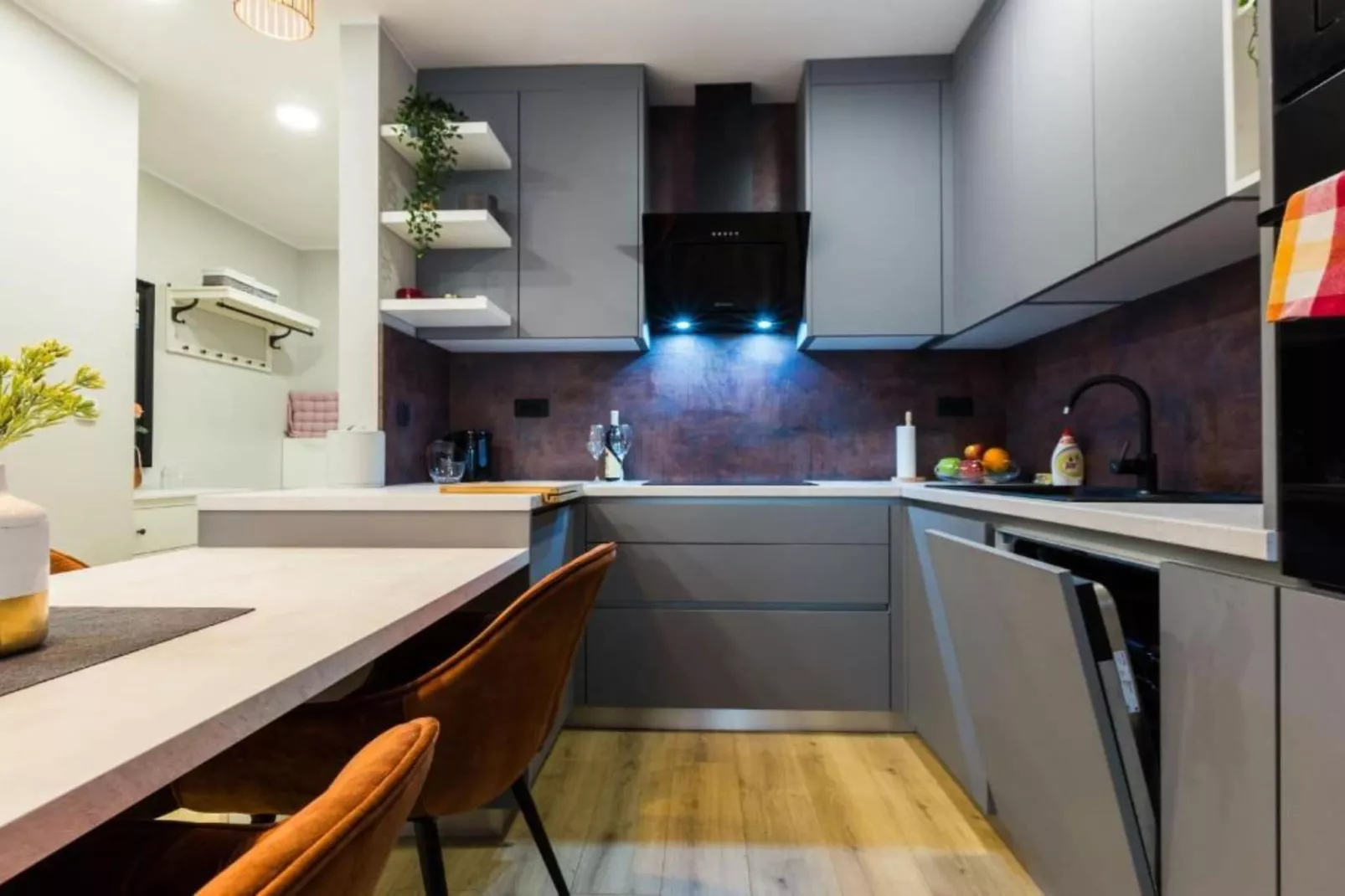 Cultural Haven Central Two Bedroom Apartment in Zadar with City Views - Two Bedroom Apartment-Kitchen