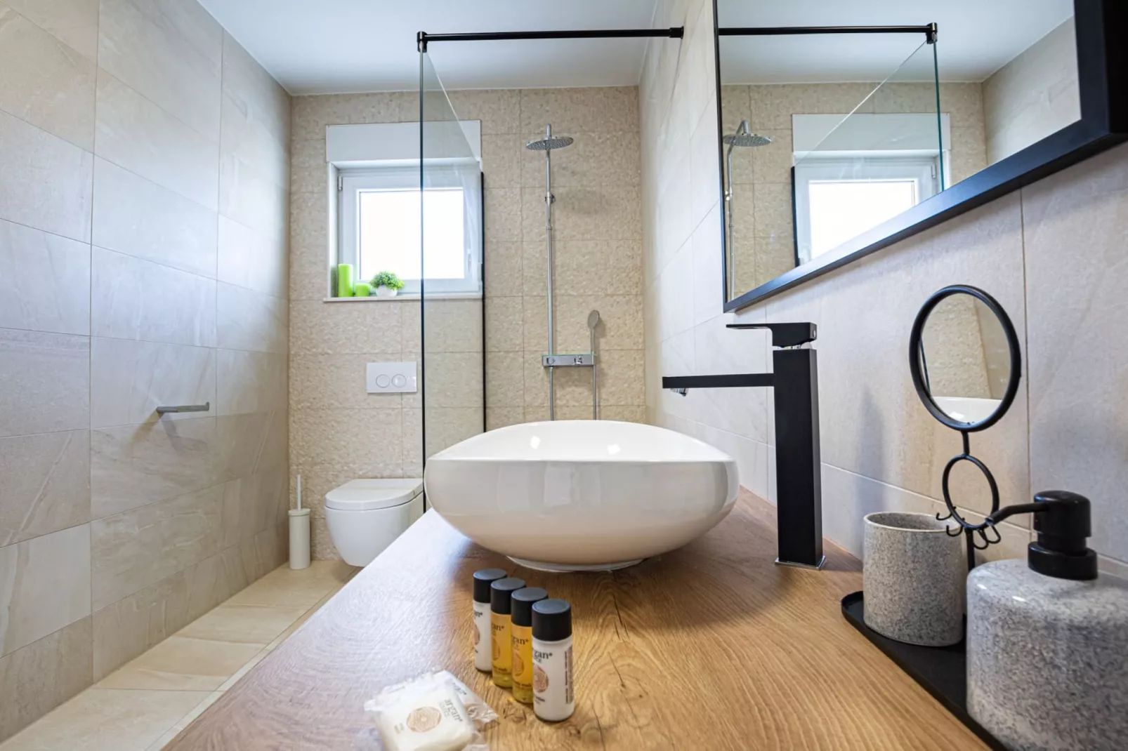 Exclusive Vodice Apartments - Penthouse Apartment with Balcony A6-Bathroom