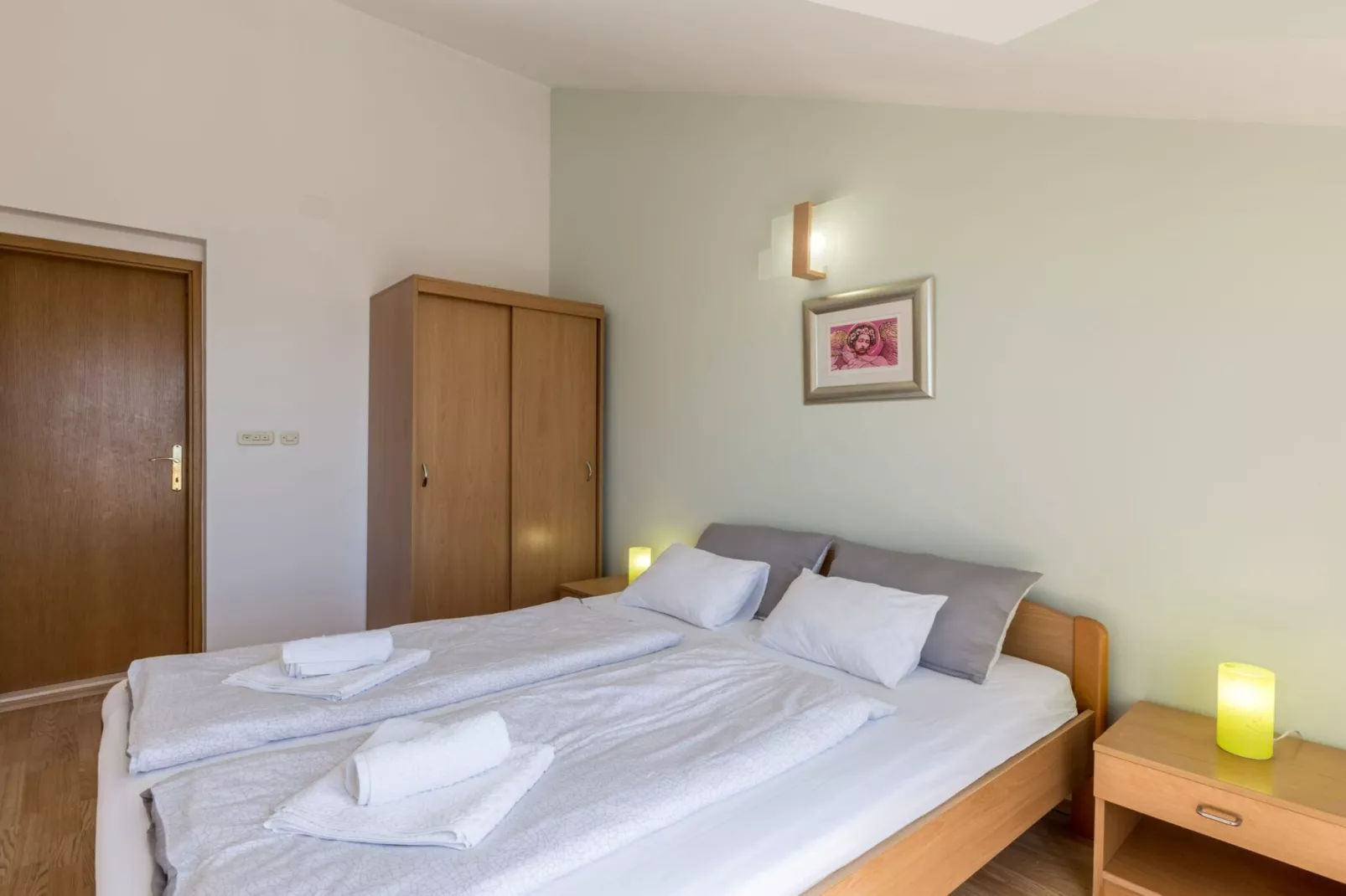Adriatic Island Sea View Apartments - Comfort One Bedroom Apartment with Terrace and Sea View (A2)-Schlafzimmer