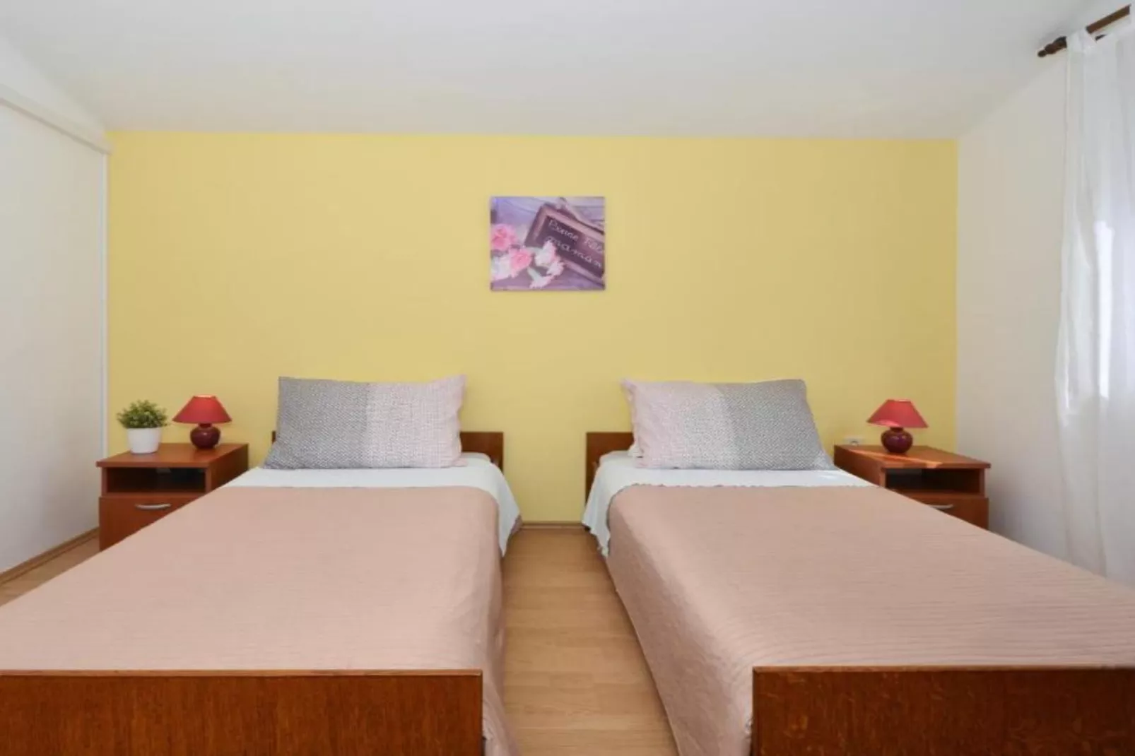 Apartments Nina - Two Bedroom Apartment with Balcony A3-Chambre