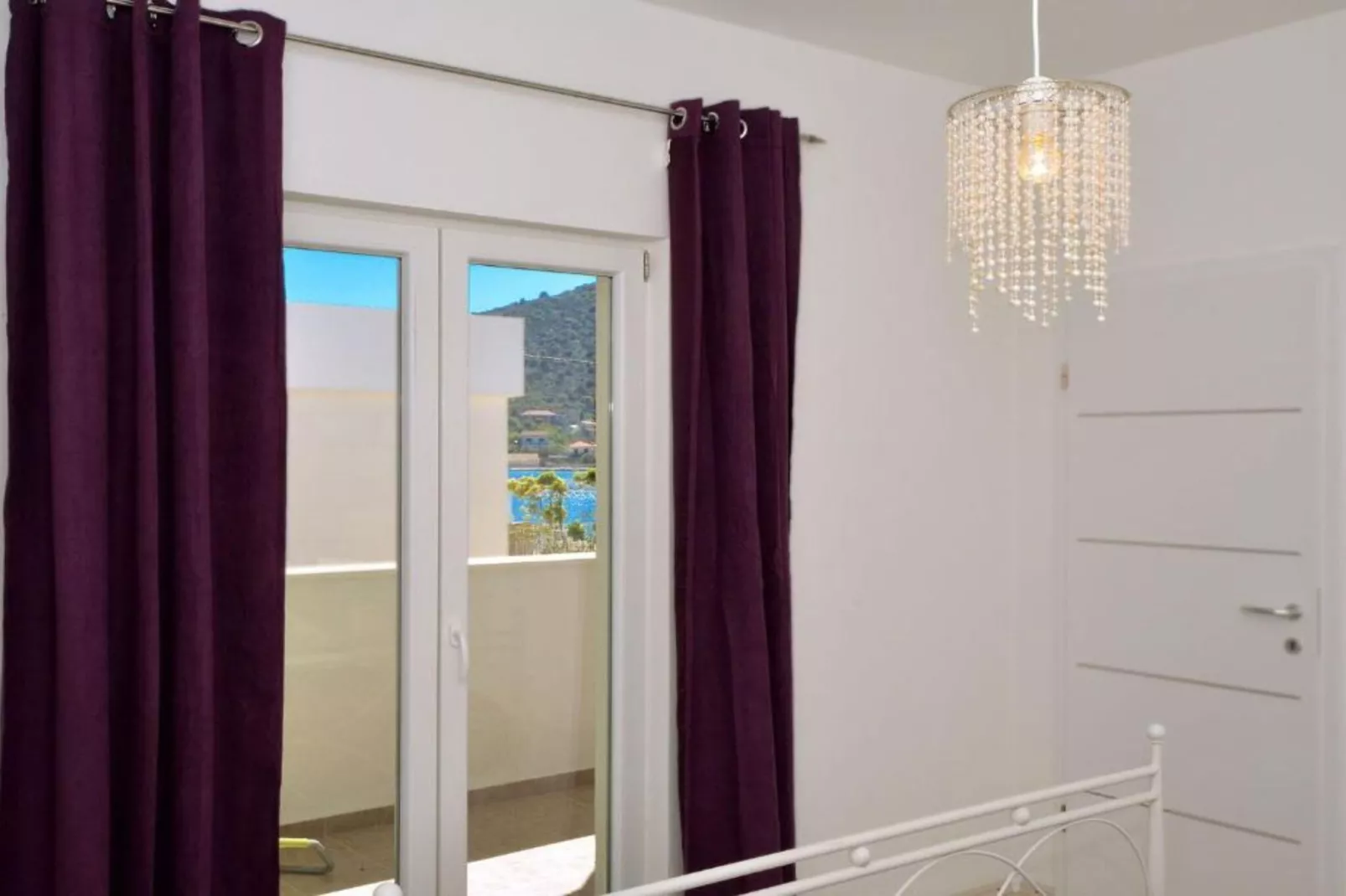 Holiday Home Mery - Two Bedroom House-Schlafzimmer