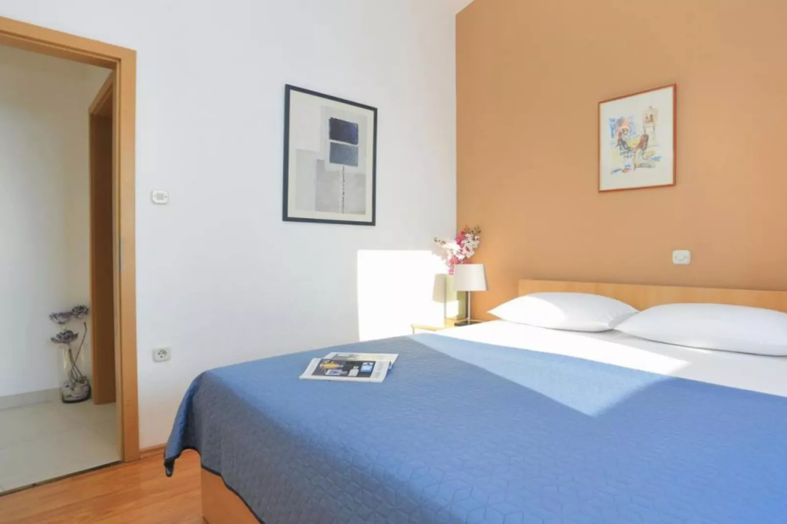Apartments Roščić -  Classic Two Bedroom Apartment with Balcony and Sea View