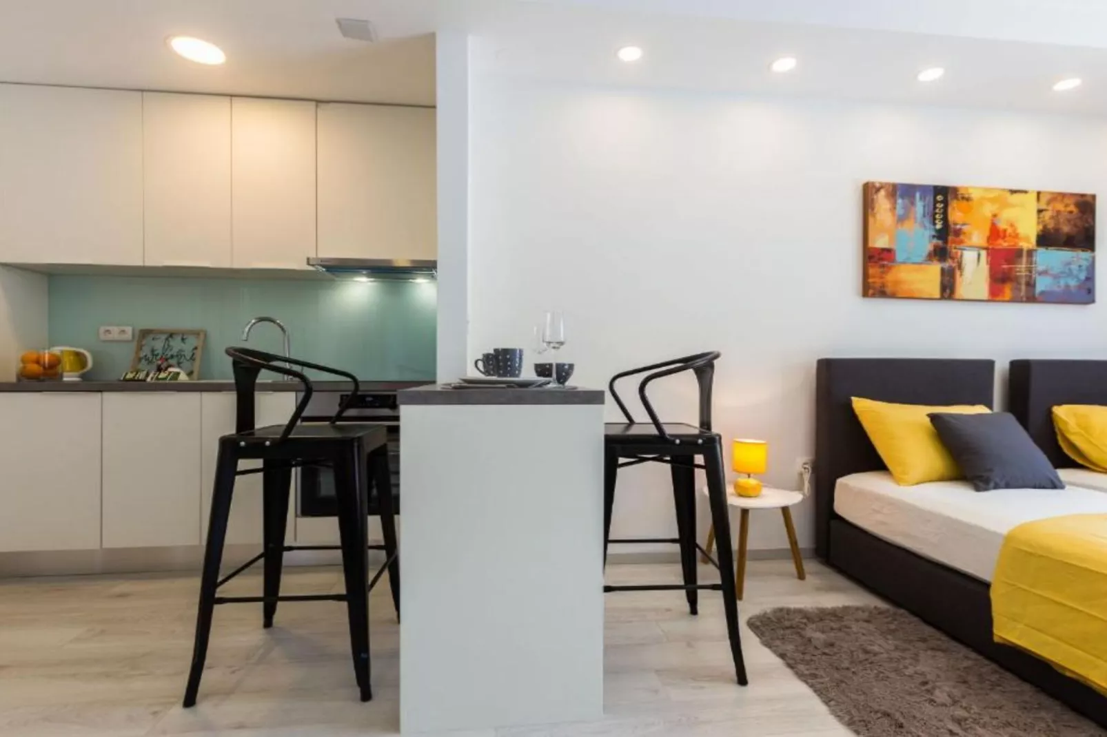 Charming Zadar Apartment Near Old Town with Convenient Access to Beaches Apartman ( 2 )-Schlafzimmer