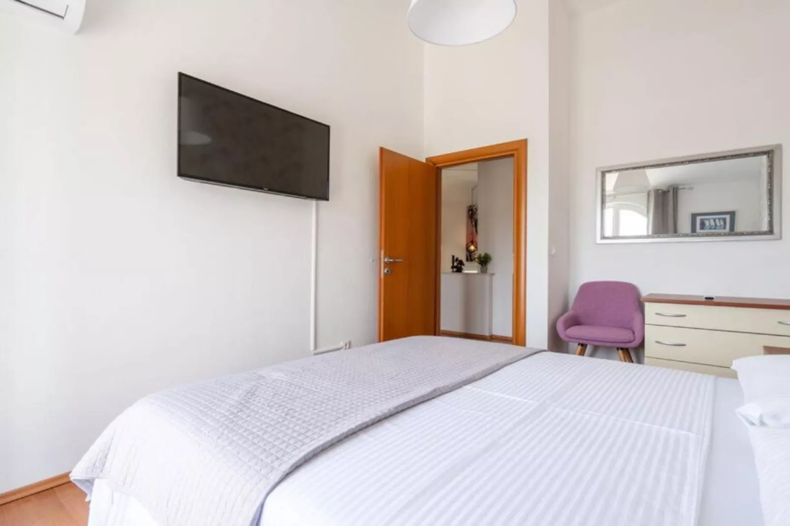 Holiday Home Villa-Bedroom